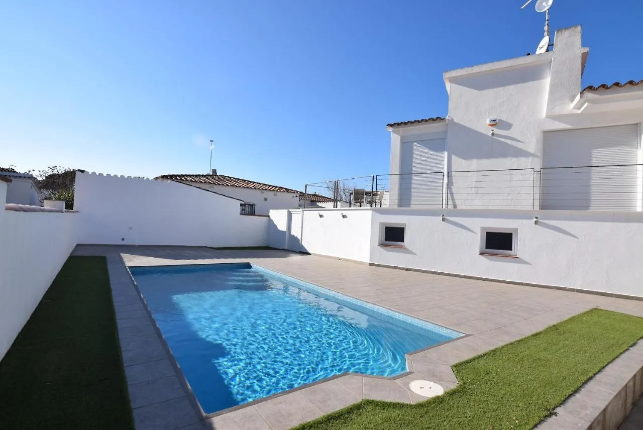 Casa Con Piscina Privada Y Cerca Playa Ref 382 Villa Empuriabrava